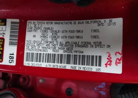 2016 Toyota Tacoma Trd Off Road z USA, uszkodzony, nr VIN 3TMAZ5CN3GM010821